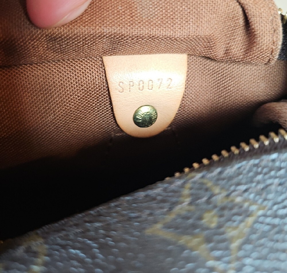 Louis Vuitton Brown Monogram Canvas Speedy 25 - Picture 4 of 11